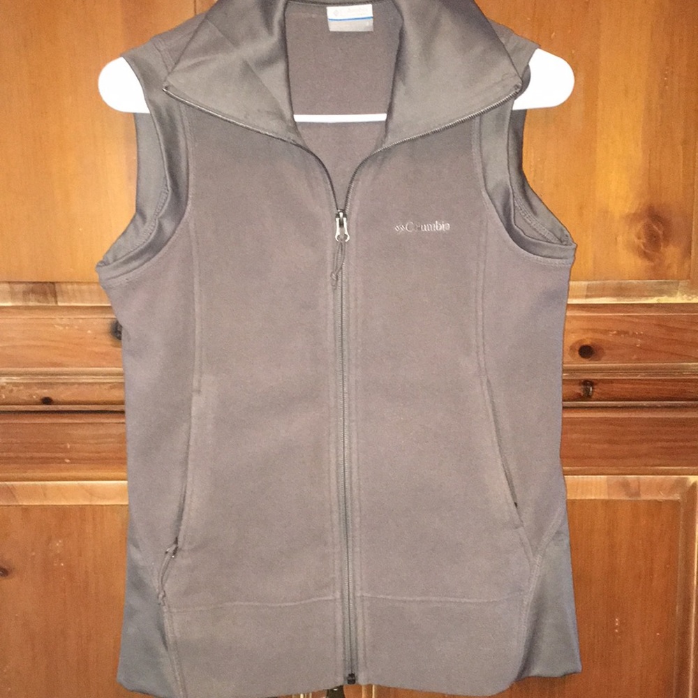 Columbia Vest